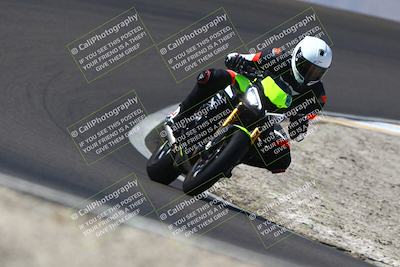 media/Sep-21-2025-TrackDaz (Sun) [[277c75b276]]/B Group/1220pm (Turn 2)/